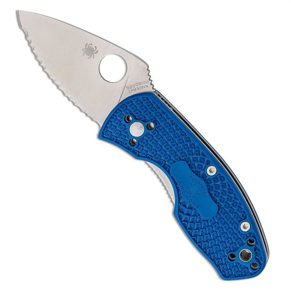 Нож Spyderco Ambitious, FRN Blue Serrated