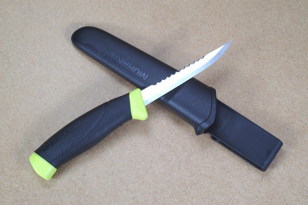 Ніж MORA Fishing Comfort 098 Scaler нержавіюча сталь