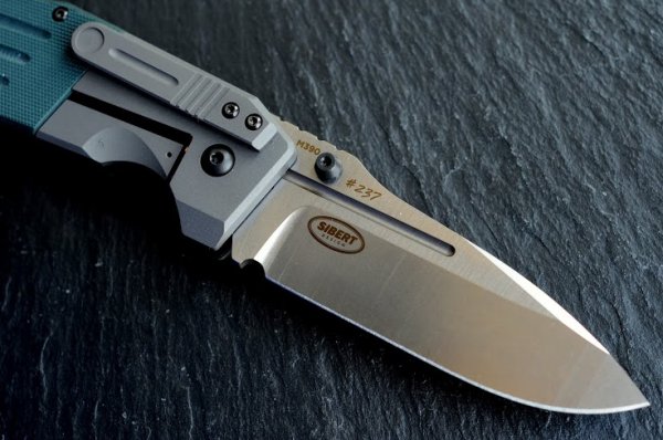 Нож BENCHMADE Dual-action