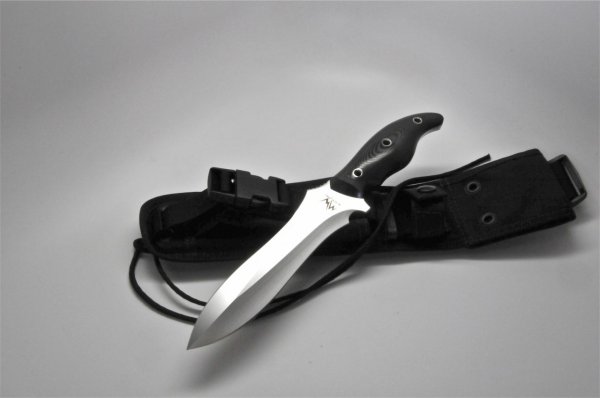 Ніж Mercworx Black Chili
