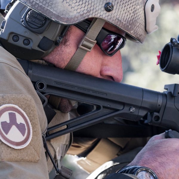 Приклад Magpul МОЕ фиксированый, Mil-Spec, на трубу AR15 ц:черный