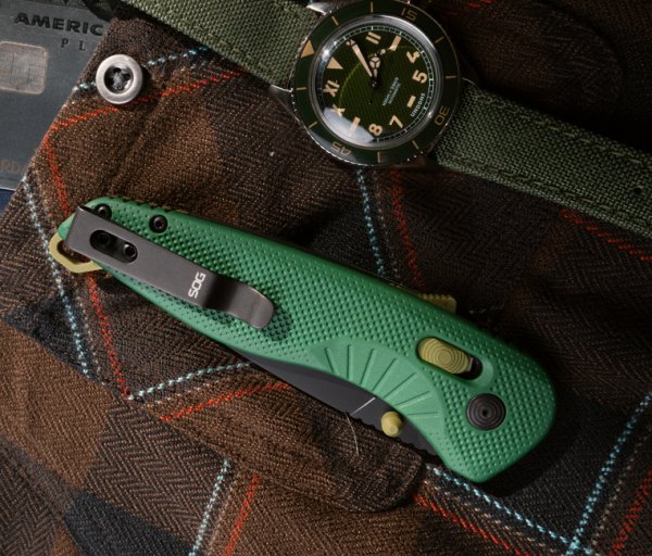 Ніж SOG Aegis AT Forest & Moss