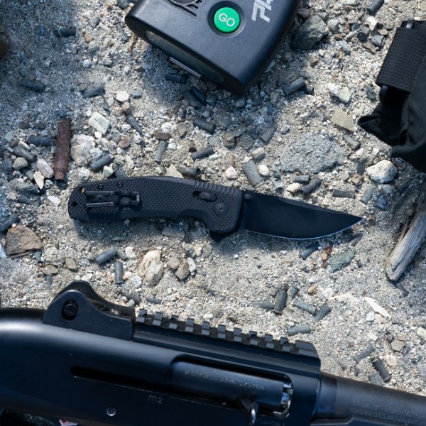 Ніж SOG-TAC XR, Blackout