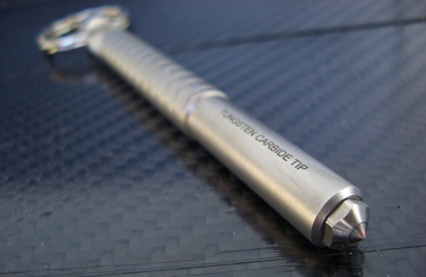 Брелок Lionsteel ESCAPER