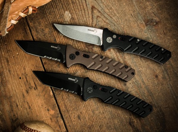 Ніж Boker Plus Strike Tanto PS Coyote