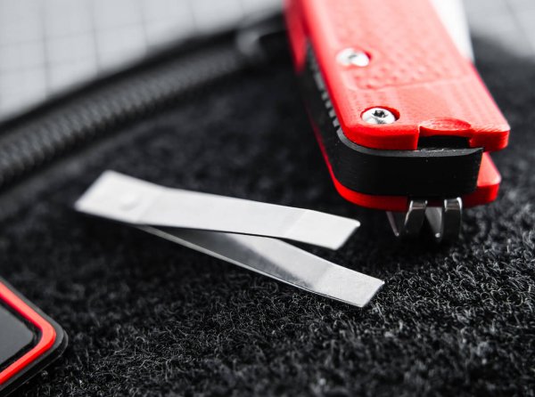 Ніж Boker Plus Fire Ant Red