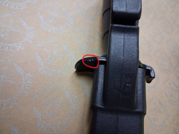 Нож Glock 81 Black (с косметическим дефектом, см. описание и доп. фото)