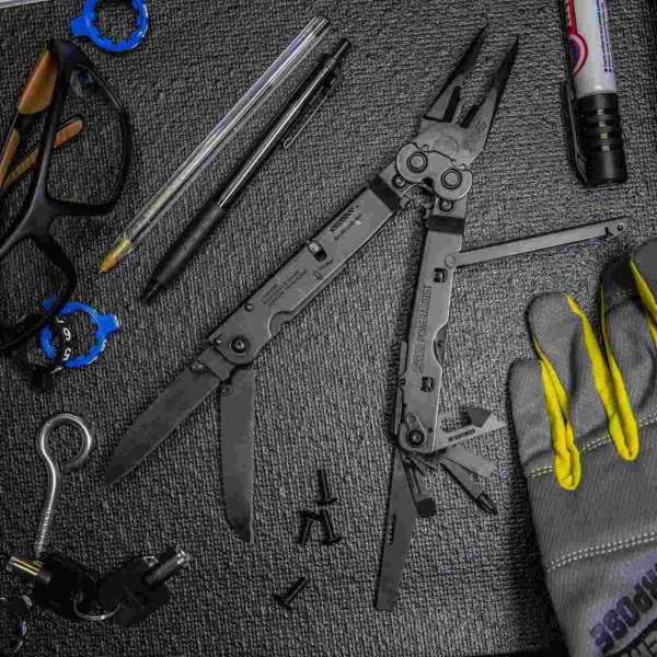 Мультитул SOG PowerAssist Black