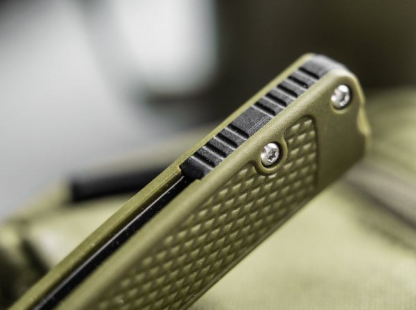Нож Boker Plus Fire Ant Green